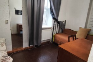 одноэтажная часть дома, 50 кв. м, кирпич. Сдается помесячно в Ровно, в районе Центр фото 2