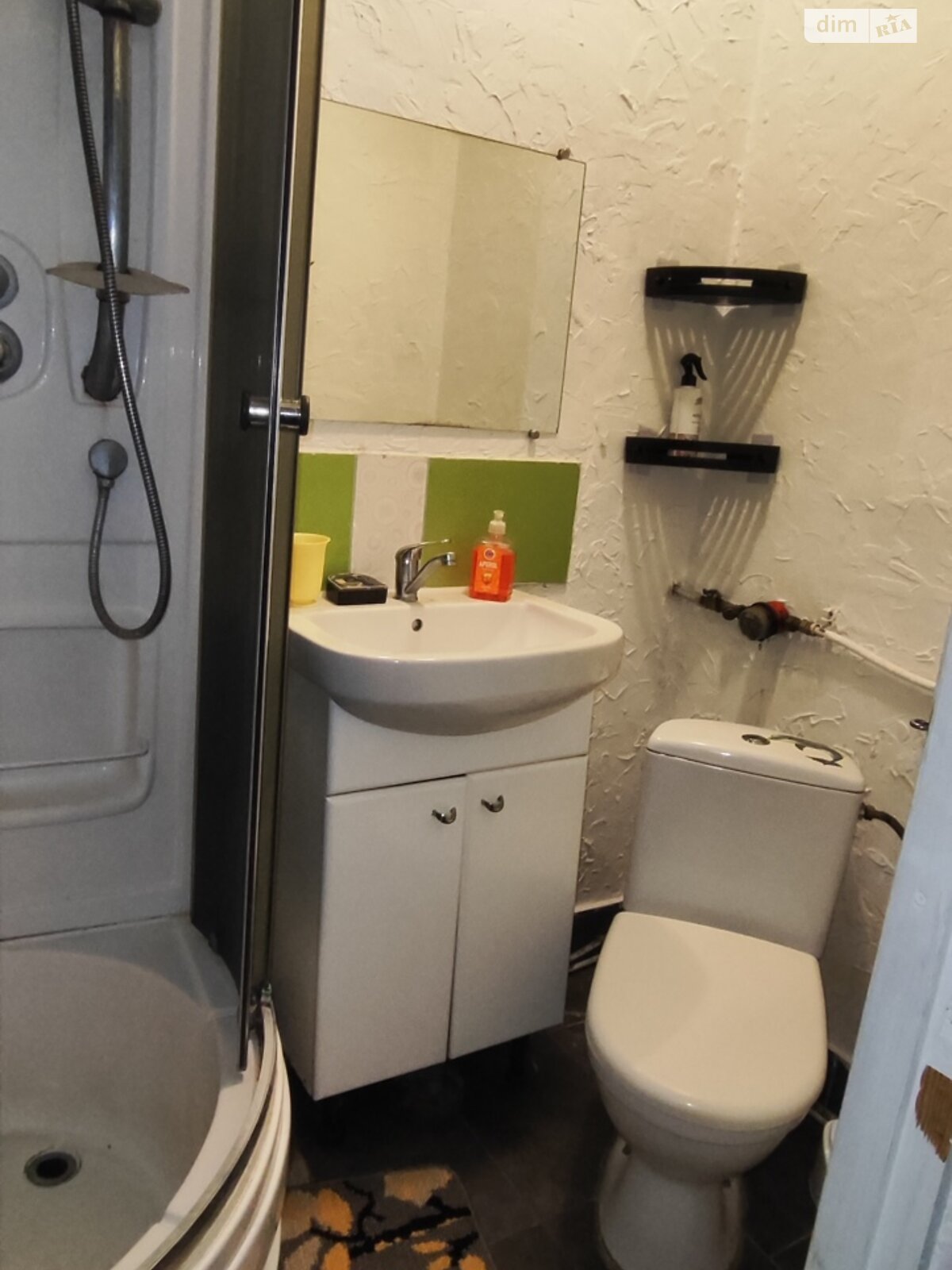 одноэтажная часть дома, 50 кв. м, кирпич. Сдается помесячно в Ровно, в районе Центр фото 1