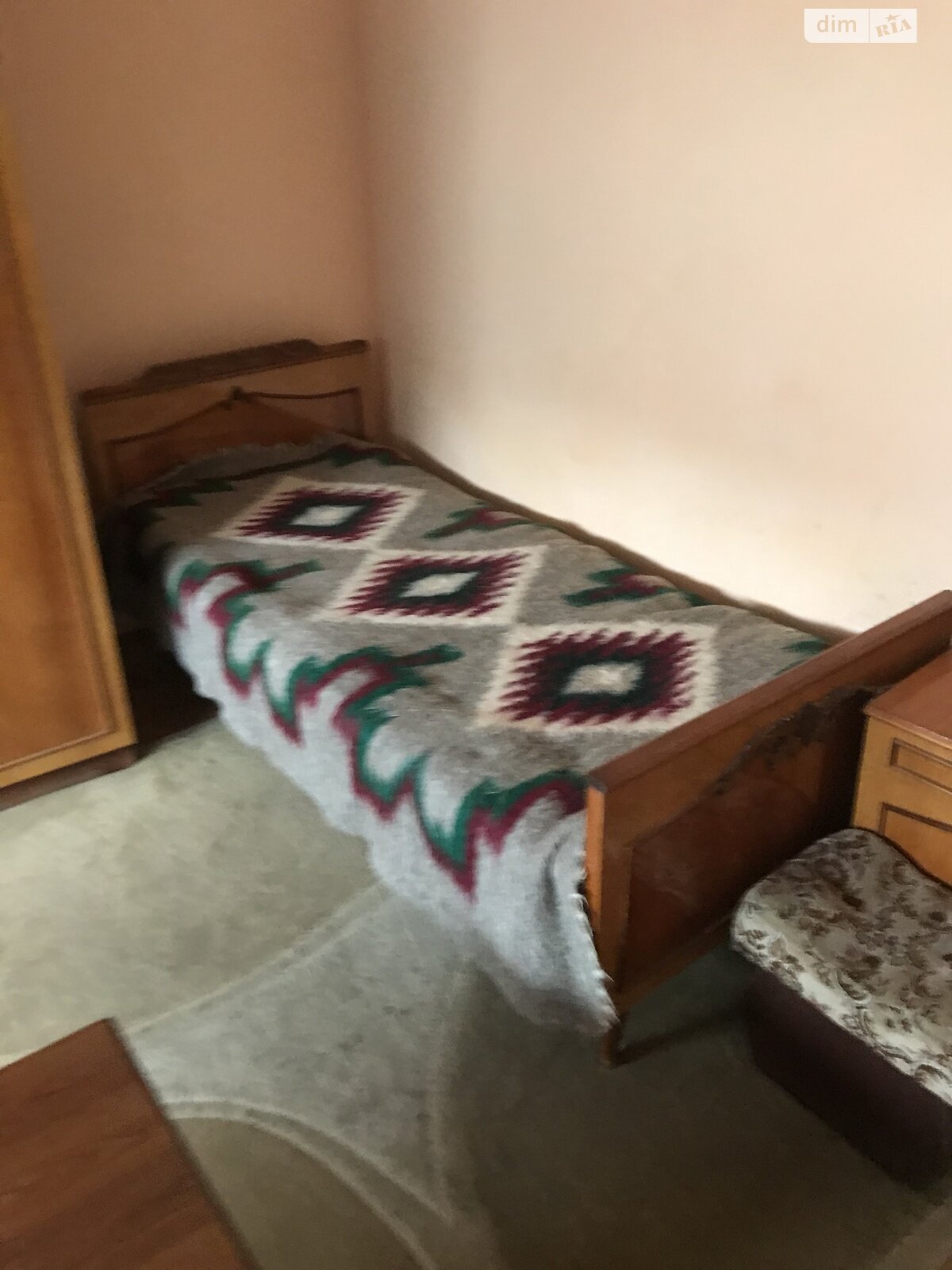 двухэтажная часть дома, 75 кв. м, кирпич. Сдается помесячно в Ровно, в районе Центр фото 1 двухэтажная часть дома, 75 кв. м, кирпич. Сдается помесячно в Ровно, в районе Центр фото 1