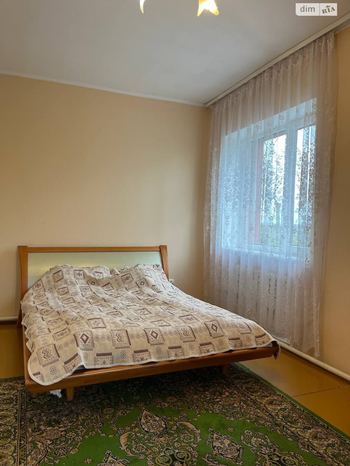 двухэтажная часть дома, 150 кв. м, кирпич. Сдается помесячно в Ровно, в районе Тынное фото 1 двухэтажная часть дома, 150 кв. м, кирпич. Сдается помесячно в Ровно, в районе Тынное фото 1