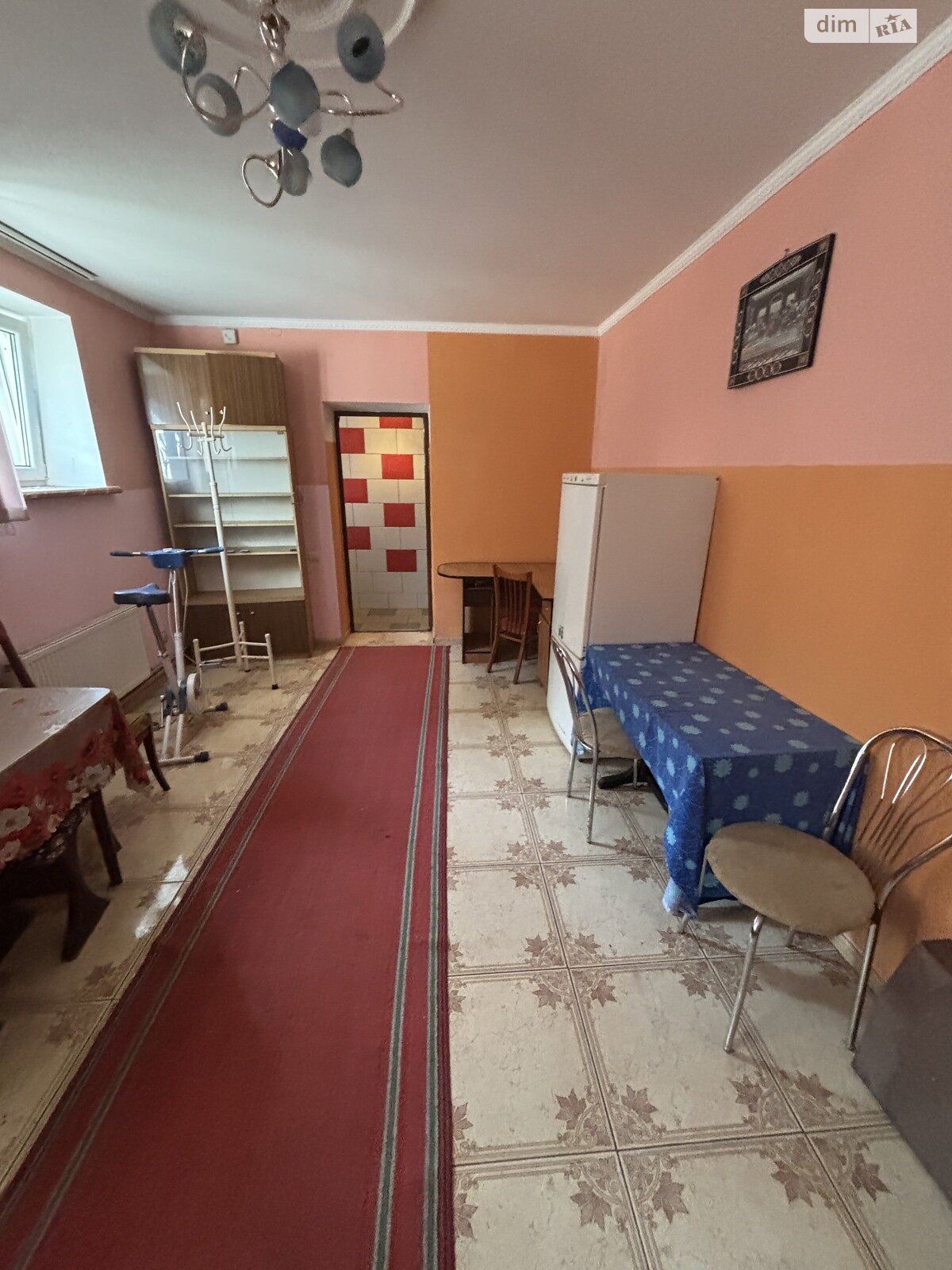 триповерхова частина будинку, 90 кв. м, цегла. Здається помісячно в Тернополі фото 1 триповерхова частина будинку, 90 кв. м, цегла. Здається помісячно в Тернополі фото 1