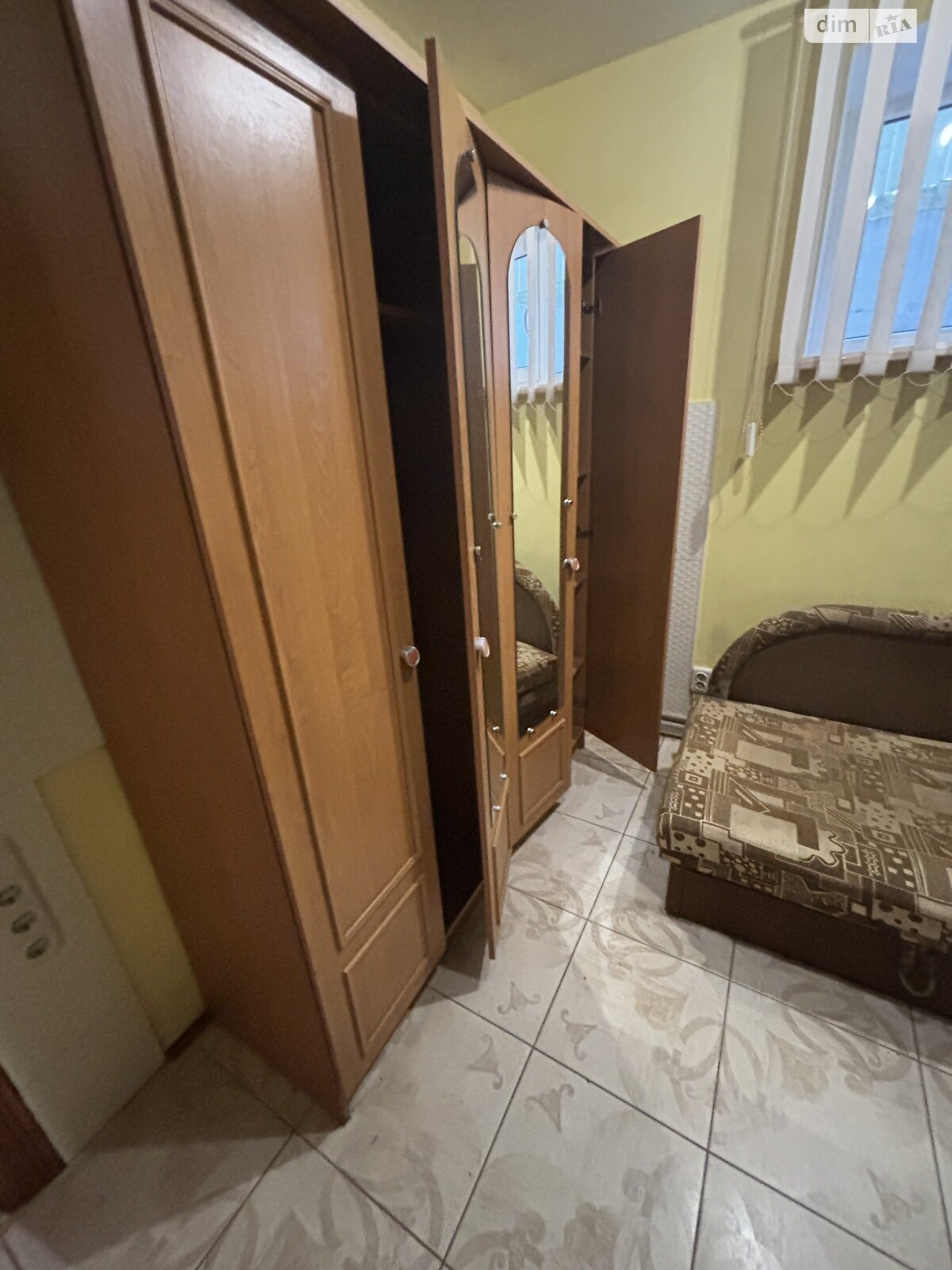 триповерхова частина будинку, 90 кв. м, цегла. Здається помісячно в Тернополі фото 1 триповерхова частина будинку, 90 кв. м, цегла. Здається помісячно в Тернополі фото 1