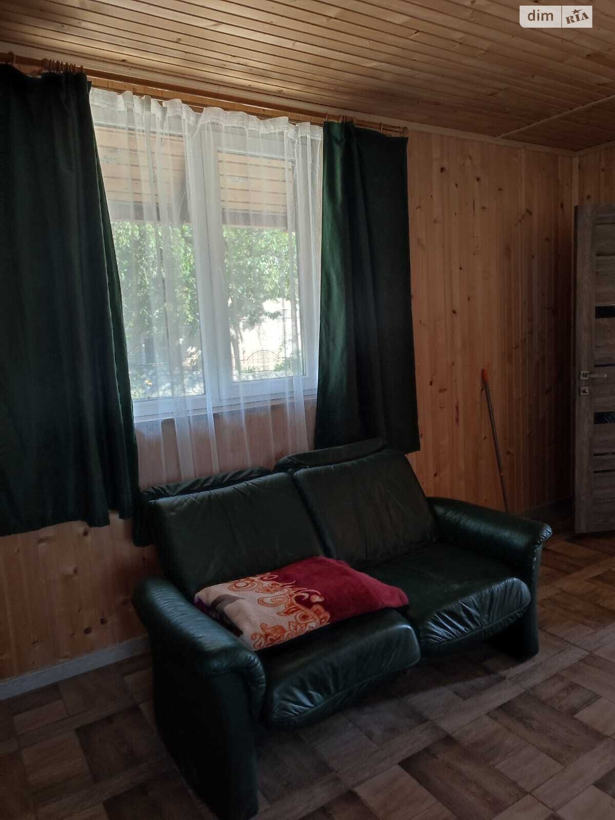 двопроверхова частина будинку, 50 кв. м, цегла. Здається помісячно в Тернополі, в районі Дружба фото 1