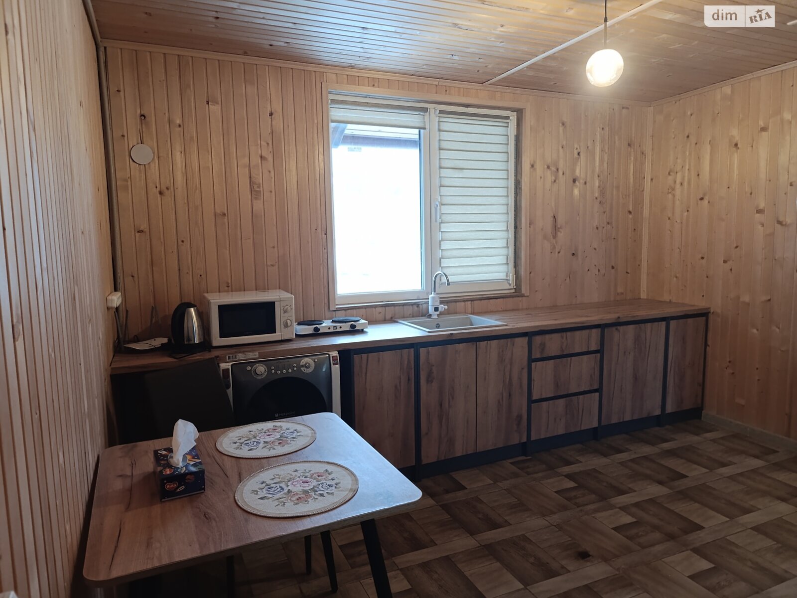 трехэтажная часть дома, 50 кв. м, кирпич. Сдается помесячно в Тернополе, в районе Дружба фото 1