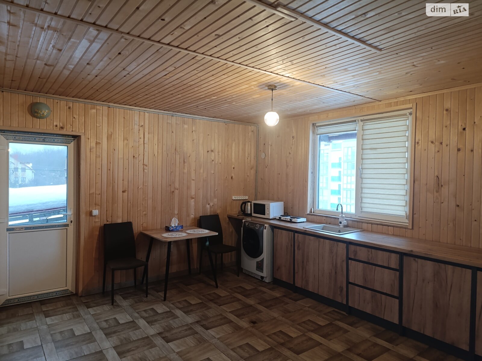 трехэтажная часть дома, 50 кв. м, кирпич. Сдается помесячно в Тернополе, в районе Дружба фото 1