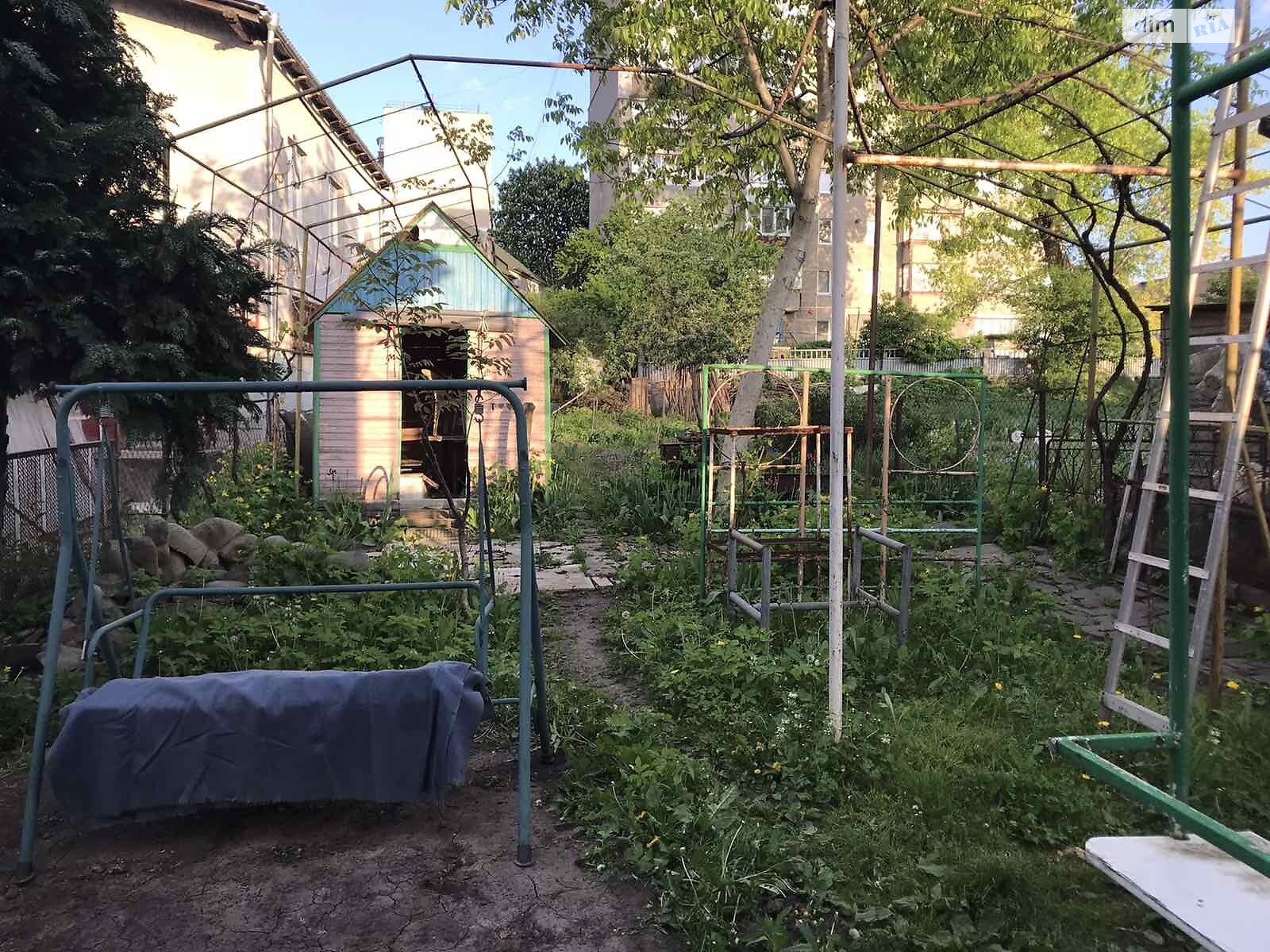 двоповерхова частина будинку, 60 кв. м, цегла. Здається помісячно в Тернополі, в районі Східний фото 1 двопроверхова частина будинку, 60 кв. м, цегла. Здається помісячно в Тернополі, в районі Східний фото 1