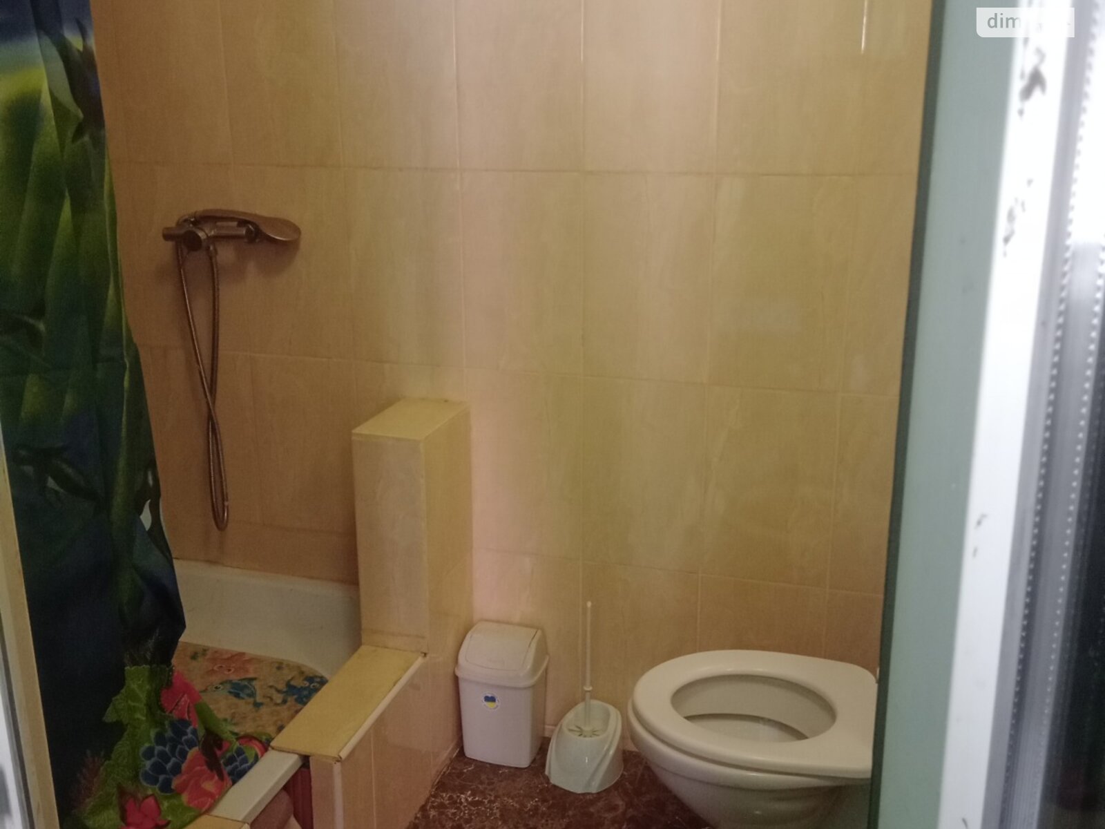 одноэтажная часть дома, 36 кв. м, кирпич. Сдается помесячно в Ужгороде, в районе БАМ фото 1 одноэтажная часть дома, 36 кв. м, кирпич. Сдается помесячно в Ужгороде, в районе БАМ фото 1