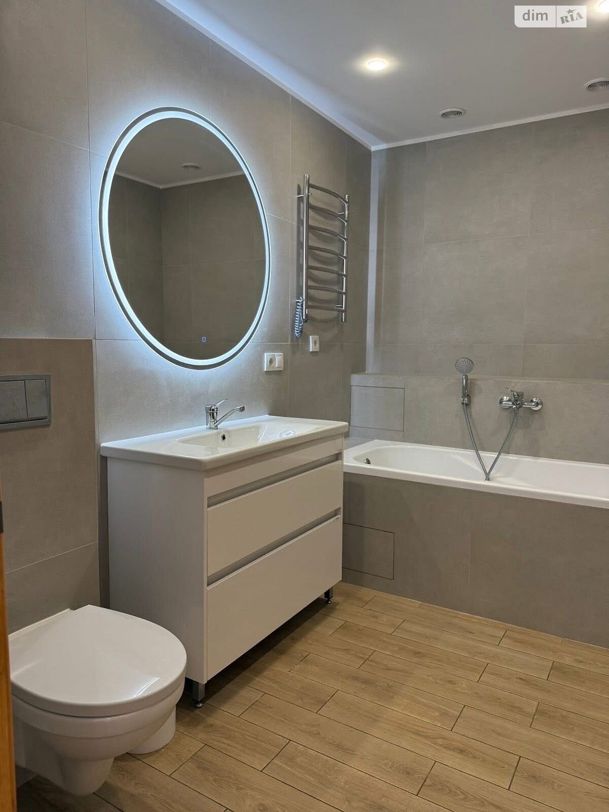 одноповерхова частина будинку, 115 кв. м, цегла. Здається помісячно в Ужгороді фото 1