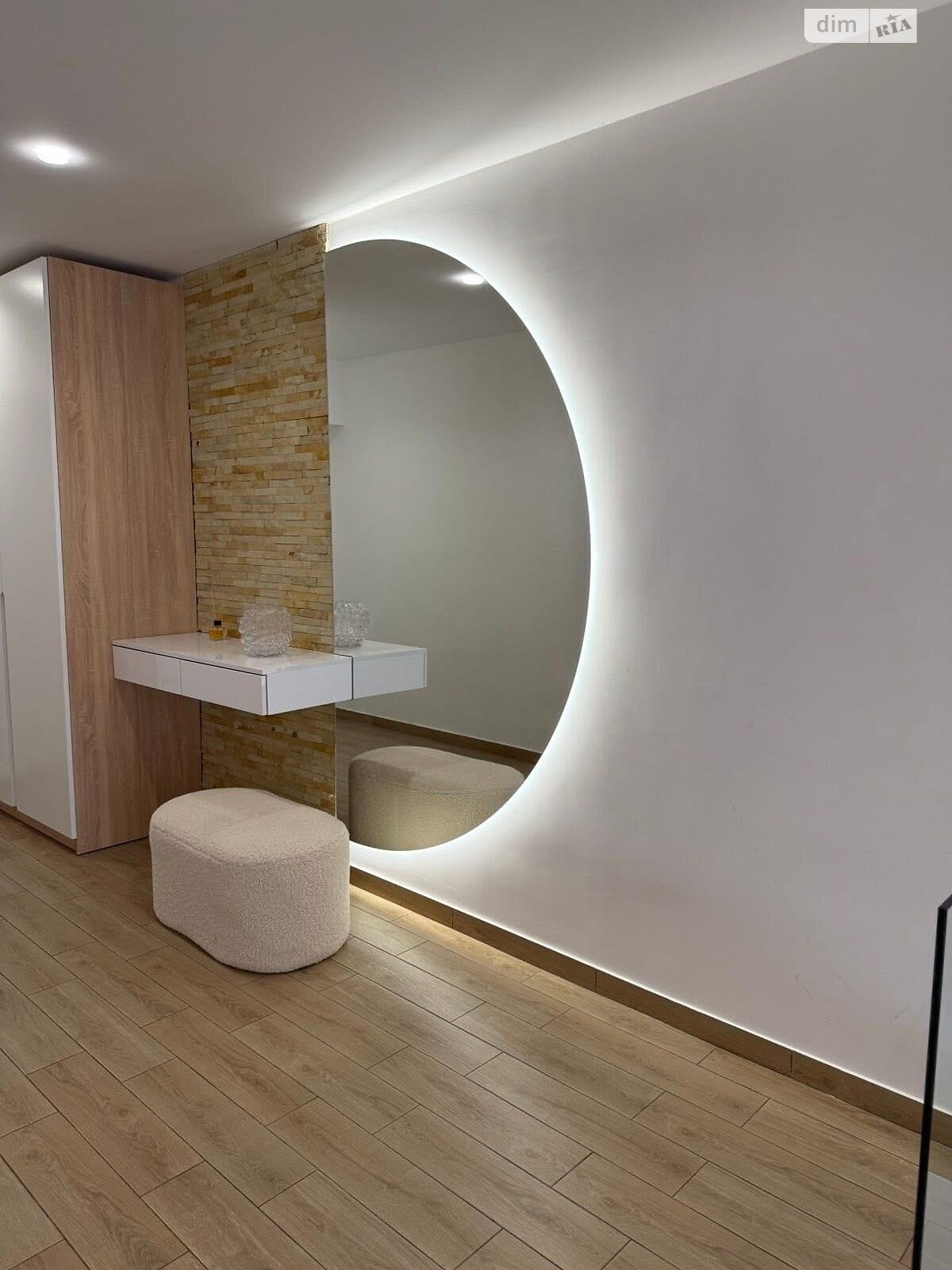 одноповерхова частина будинку, 115 кв. м, цегла. Здається помісячно в Ужгороді фото 1