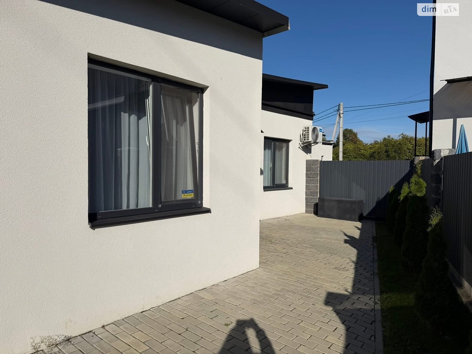 одноповерхова частина будинку, 115 кв. м, цегла. Здається помісячно в Ужгороді фото 1