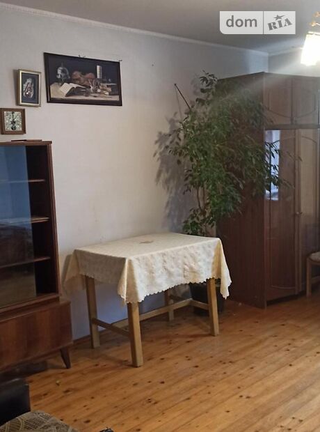 двухэтажная часть дома, 80 кв. м, кирпич. Сдается помесячно в Ужгороде, в районе Кальвария фото 1 двухэтажная часть дома, 80 кв. м, кирпич. Сдается помесячно в Ужгороде, в районе Кальвария фото 1