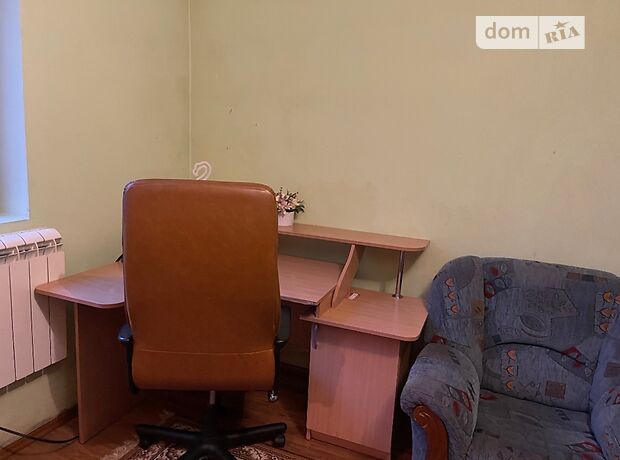 двухэтажная часть дома, 90 кв. м, кирпич. Сдается помесячно в село Сторожница, Закарпатская обл. фото 1 двухэтажная часть дома, 90 кв. м, кирпич. Сдается помесячно в село Сторожница, Закарпатская обл. фото 1