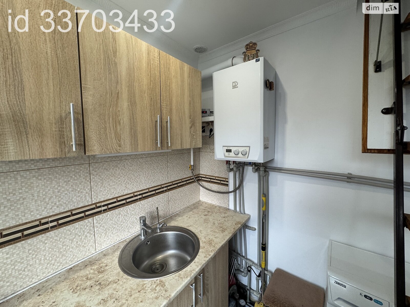 двухэтажная часть дома, 40 кв. м, кирпич. Сдается помесячно в Виннице, в районе Ближнее замостье фото 1 двухэтажная часть дома, 40 кв. м, кирпич. Сдается помесячно в Виннице, в районе Ближнее замостье фото 1