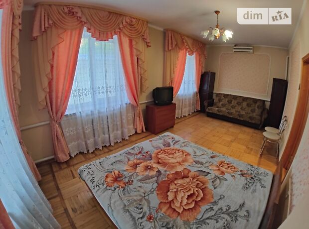 одноэтажная часть дома, 60 кв. м, кирпич. Сдается помесячно в Виннице, в районе Ближнее замостье фото 1 одноэтажная часть дома, 60 кв. м, кирпич. Сдается помесячно в Виннице, в районе Ближнее замостье фото 1