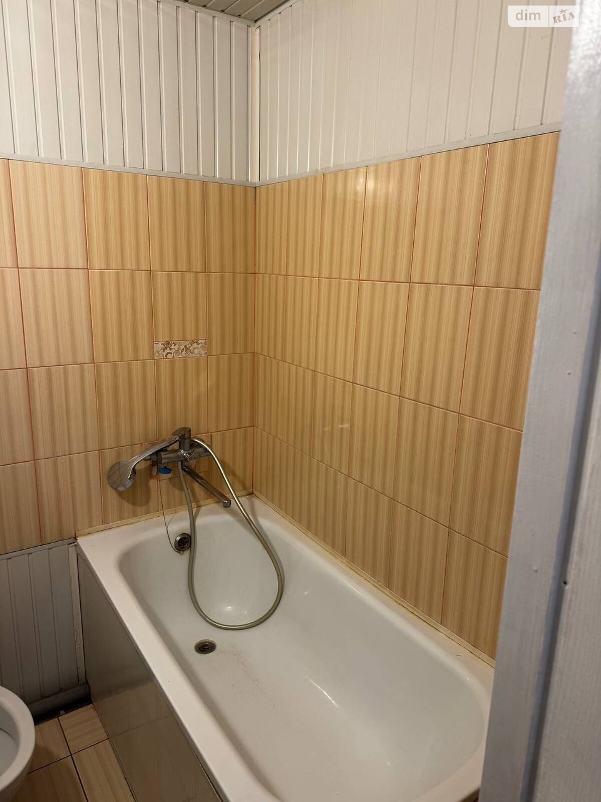 однопроверхова частина будинку, 50 кв. м, цегла. Здається помісячно в Вінниці, в районі Ленінський фото 1