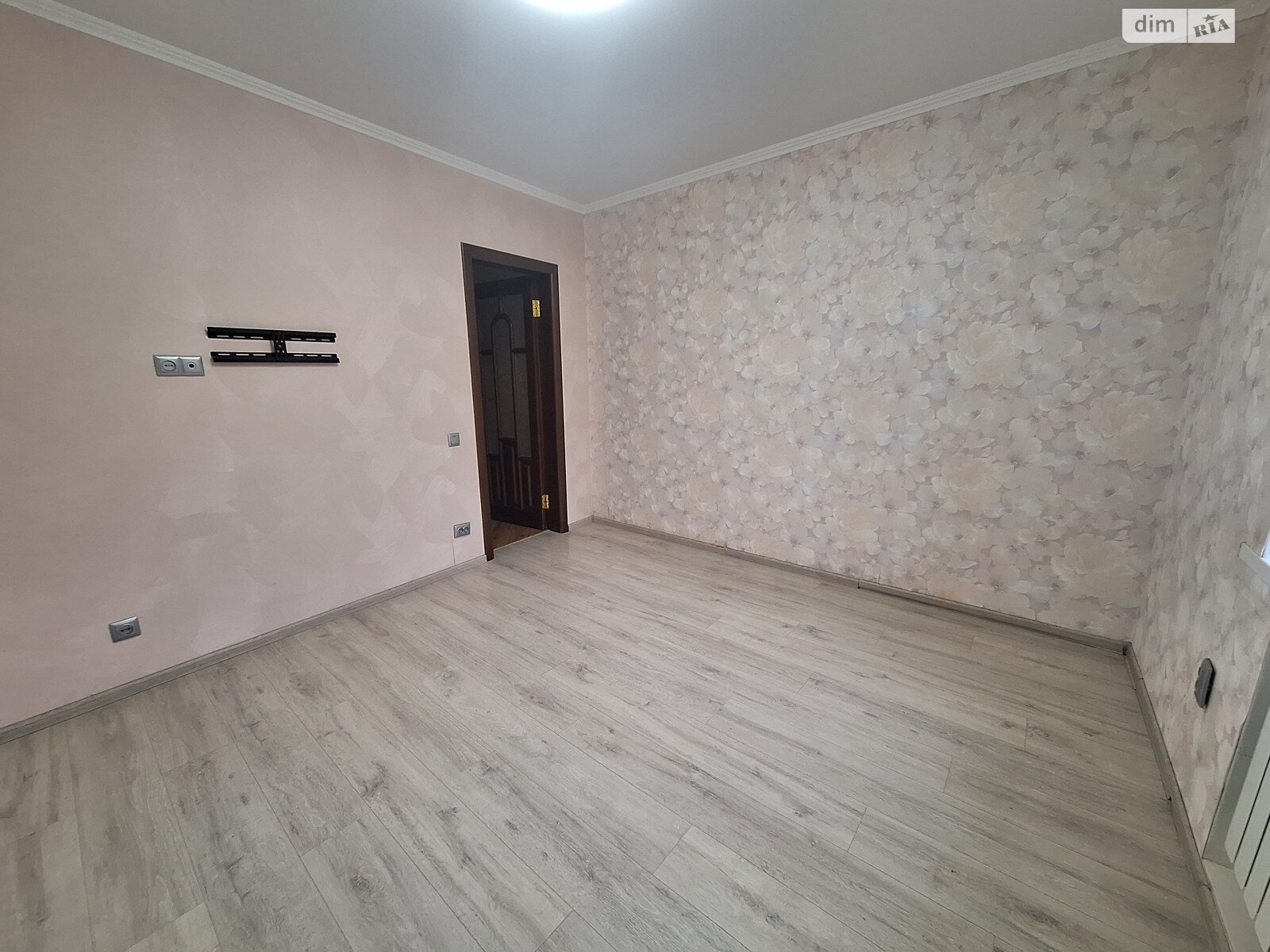 одноэтажная часть дома, 70 кв. м, кирпич. Сдается помесячно в Виннице, в районе Ленинский фото 1