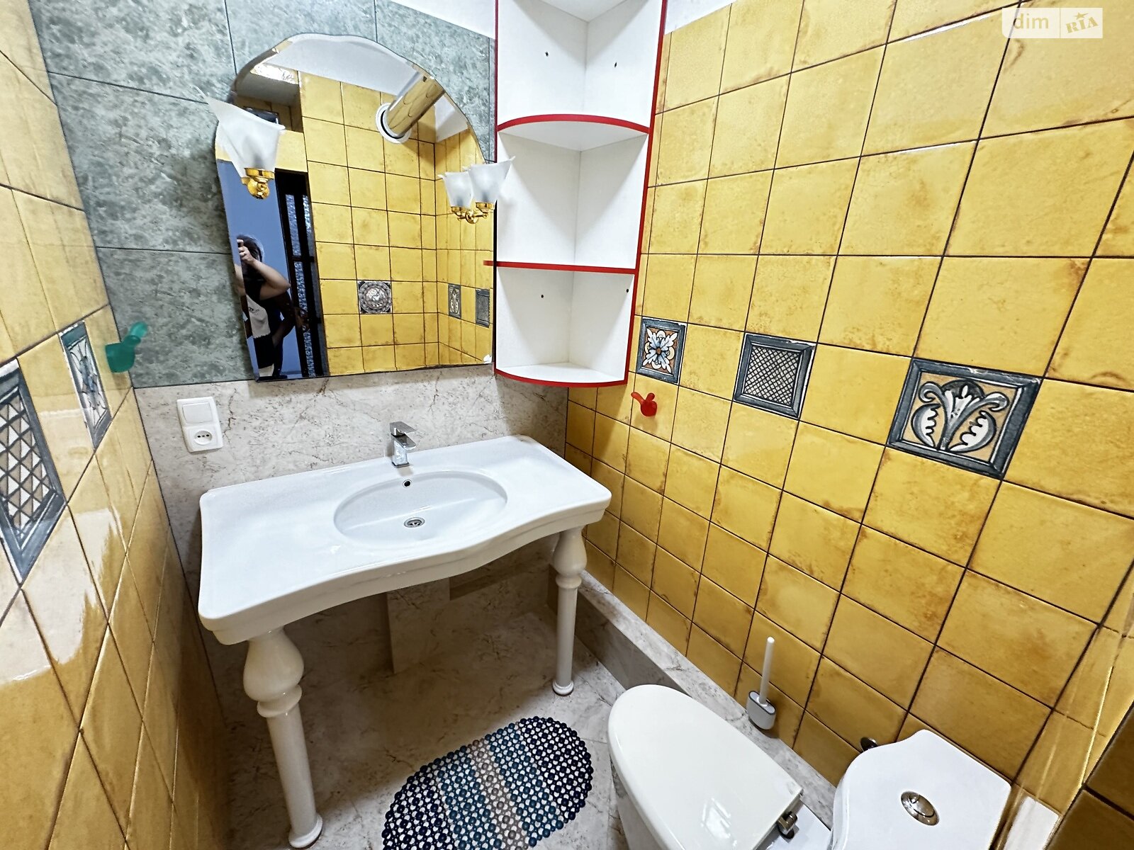 триповерхова частина будинку, 80 кв. м, цегла. Здається помісячно в Вінниці, в районі П’ятничани фото 1 трипроверхова частина будинку, 80 кв. м, цегла. Здається помісячно в Вінниці, в районі П’ятничани фото 1