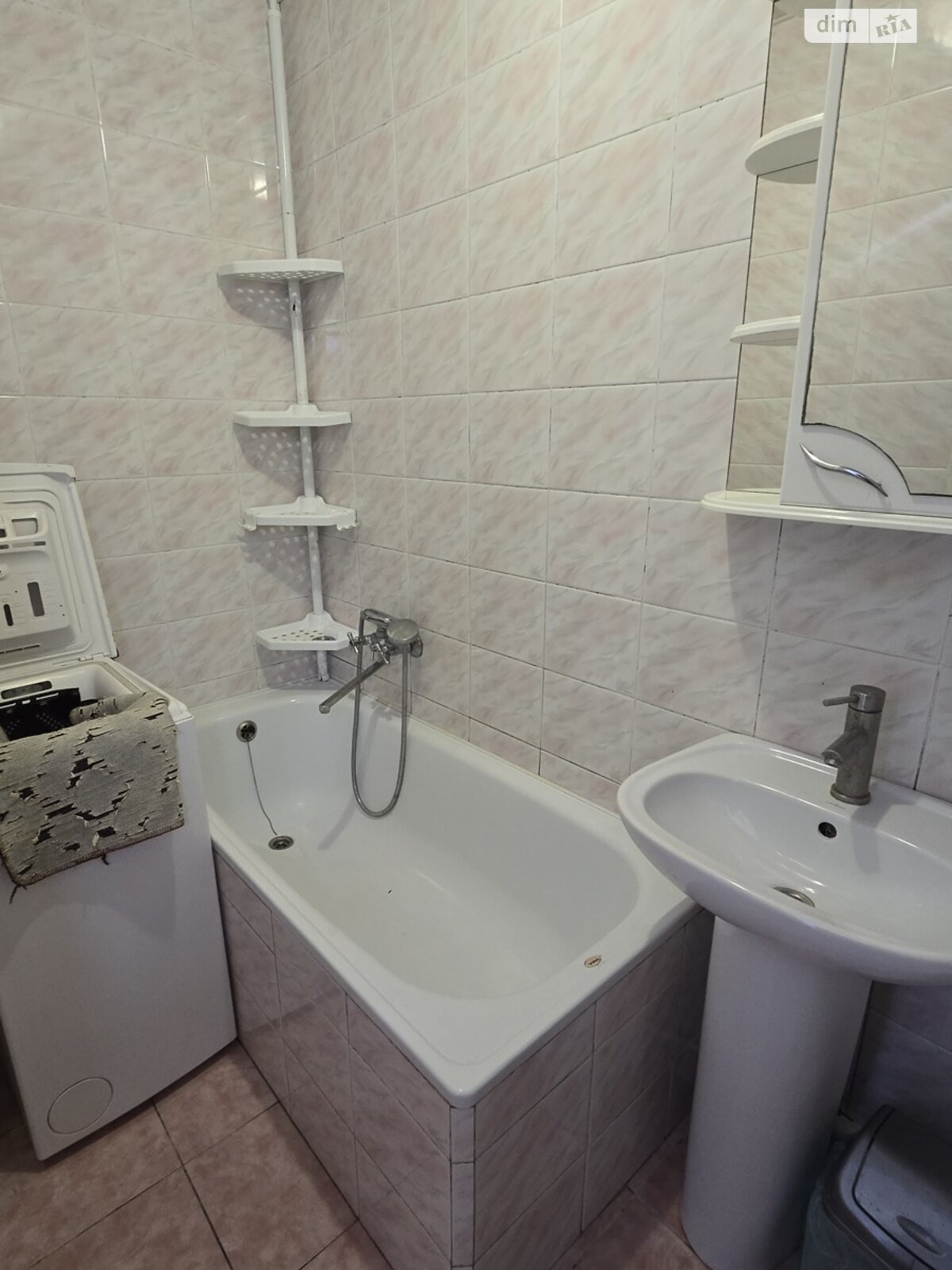 одноэтажная часть дома, 54 кв. м, кирпич. Сдается помесячно в Виннице, в районе Сабаров фото 1