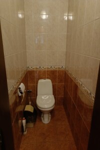 чотирипроверхова частина будинку, 270 кв. м, цегла. Здається помісячно в Вінниці, в районі Старе місто фото 2