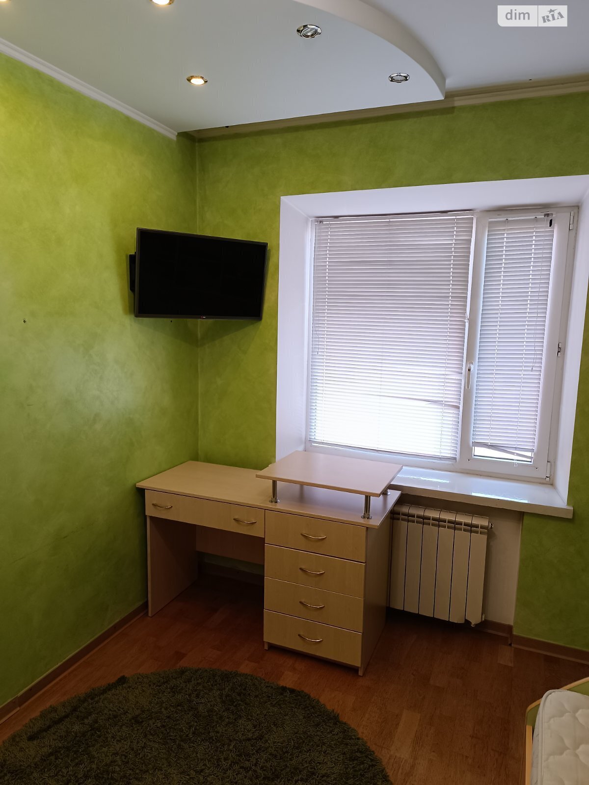 чотириповерхова частина будинку, 270 кв. м, цегла. Здається помісячно в Вінниці, в районі Старе місто фото 1 чотирипроверхова частина будинку, 270 кв. м, цегла. Здається помісячно в Вінниці, в районі Старе місто фото 1