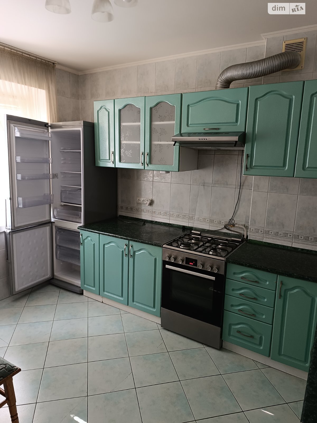 чотириповерхова частина будинку, 270 кв. м, цегла. Здається помісячно в Вінниці, в районі Старе місто фото 1 чотирипроверхова частина будинку, 270 кв. м, цегла. Здається помісячно в Вінниці, в районі Старе місто фото 1