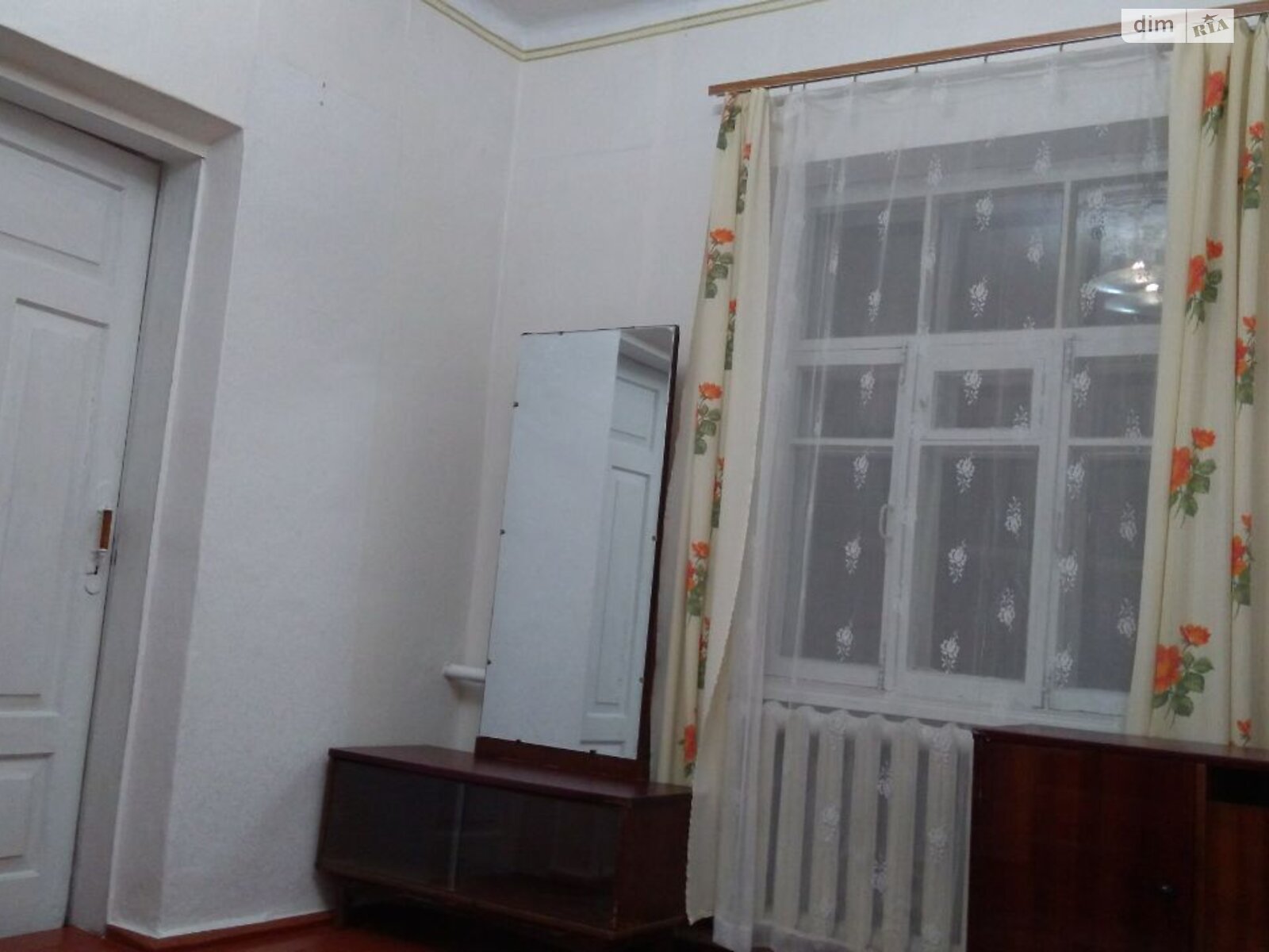 одноповерхова частина будинку, 46 кв. м, цегла. Здається помісячно в Вінниці, в районі Старе місто фото 1 однопроверхова частина будинку, 46 кв. м, цегла. Здається помісячно в Вінниці, в районі Старе місто фото 1