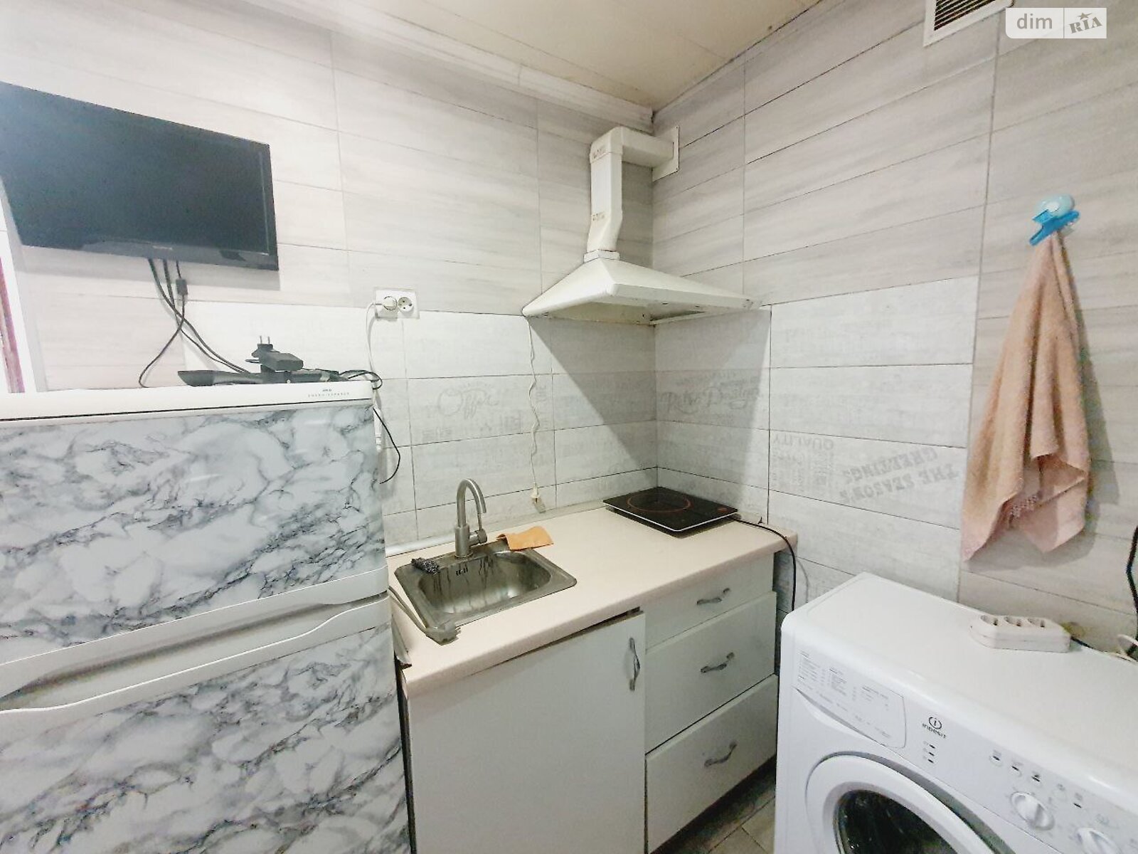 одноэтажная часть дома, 34 кв. м, кирпич. Сдается помесячно в Виннице, в районе Старый город фото 1