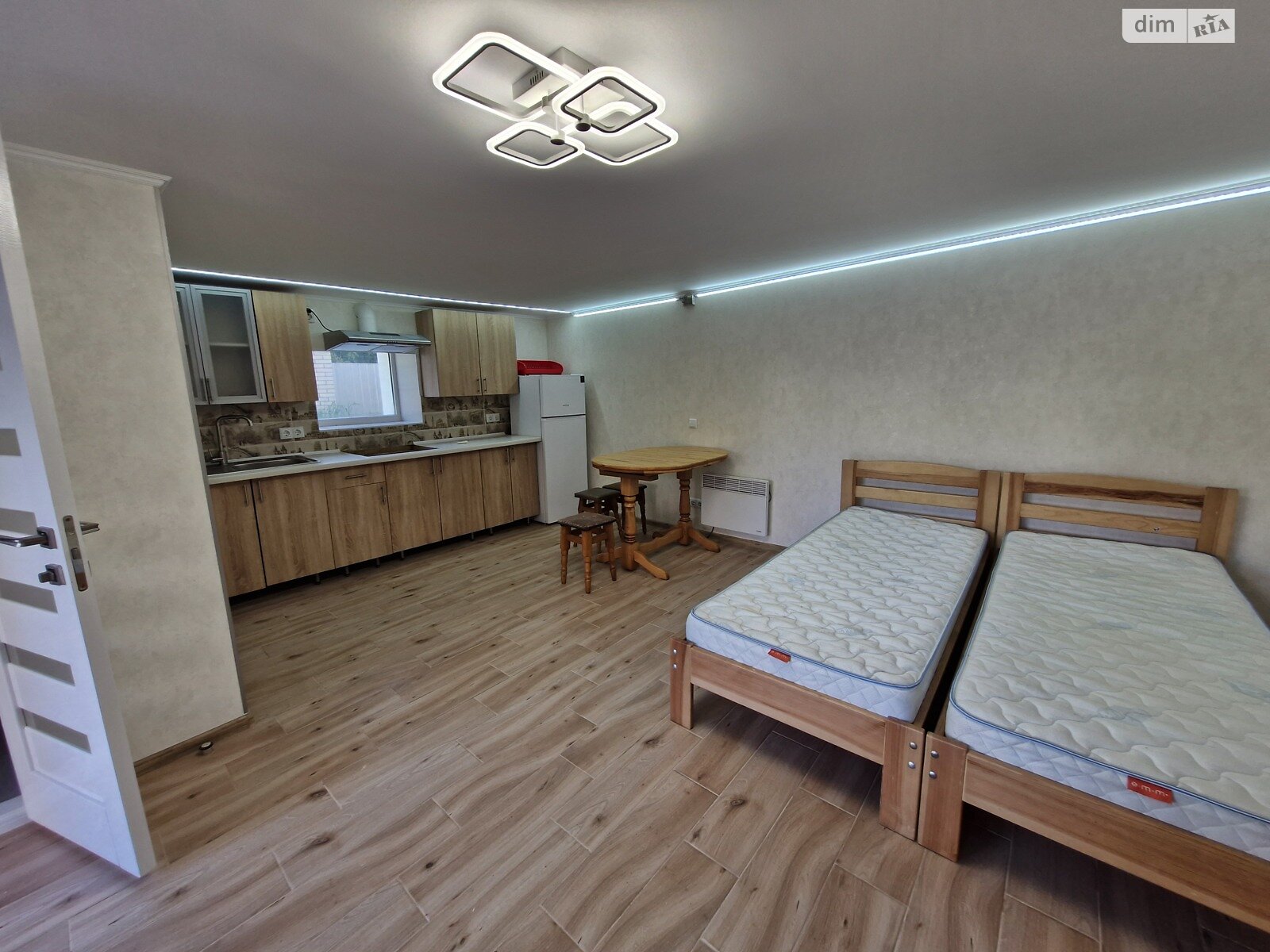 триповерхова частина будинку, 30 кв. м, цегла. Здається помісячно в Вінниці, в районі Старе місто фото 1 трипроверхова частина будинку, 30 кв. м, цегла. Здається помісячно в Вінниці, в районі Старе місто фото 1