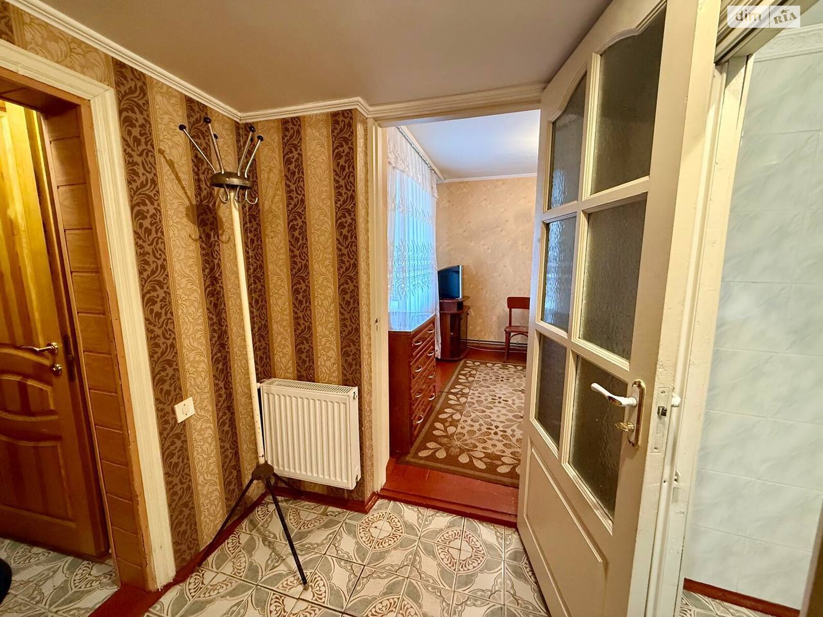 одноэтажная часть дома, 60 кв. м, кирпич. Сдается помесячно в Виннице, в районе Старый город фото 1 одноэтажная часть дома, 60 кв. м, кирпич. Сдается помесячно в Виннице, в районе Старый город фото 1