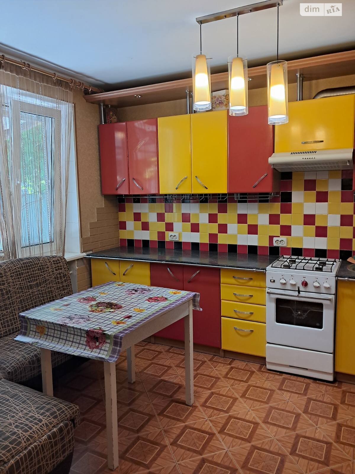 одноэтажная часть дома, 60 кв. м, кирпич. Сдается помесячно в Виннице, в районе Старый город фото 1 одноэтажная часть дома, 60 кв. м, кирпич. Сдается помесячно в Виннице, в районе Старый город фото 1