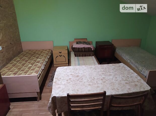 двухэтажная часть дома, 67 кв. м, кирпич. Сдается помесячно в Виннице, в районе Старый город фото 1 двухэтажная часть дома, 67 кв. м, кирпич. Сдается помесячно в Виннице, в районе Старый город фото 1