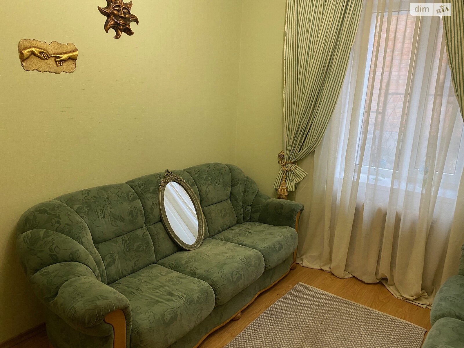 одноэтажная часть дома, 125 кв. м, кирпич. Сдается помесячно в Виннице, в районе Центр фото 1