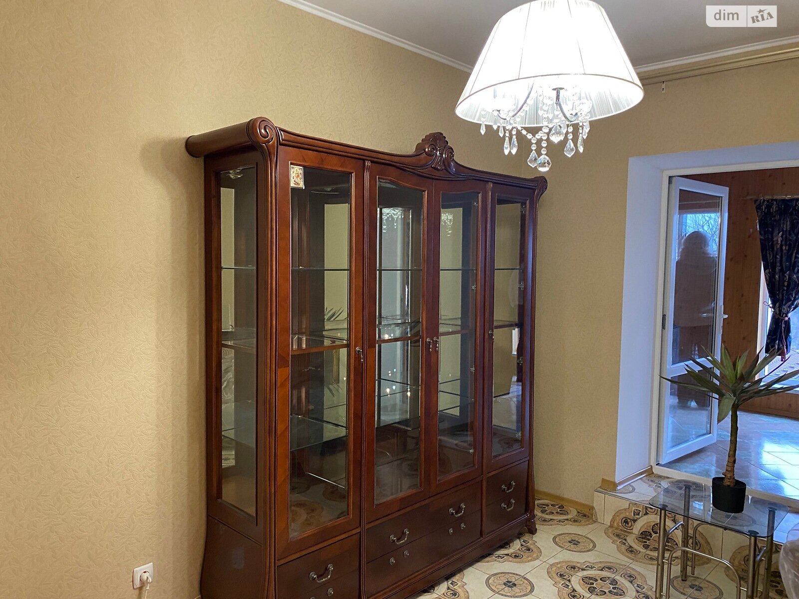 одноэтажная часть дома, 125 кв. м, кирпич. Сдается помесячно в Виннице, в районе Центр фото 1