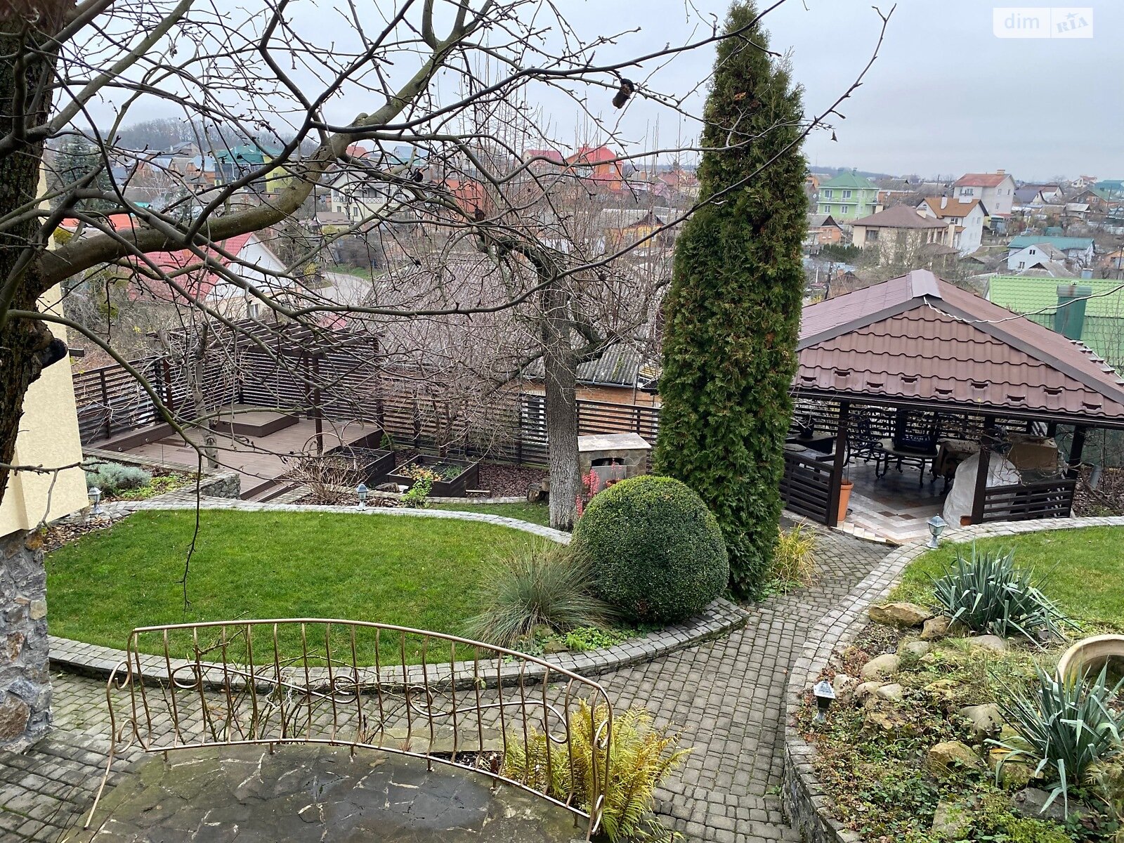 одноэтажная часть дома, 125 кв. м, кирпич. Сдается помесячно в Виннице, в районе Центр фото 1