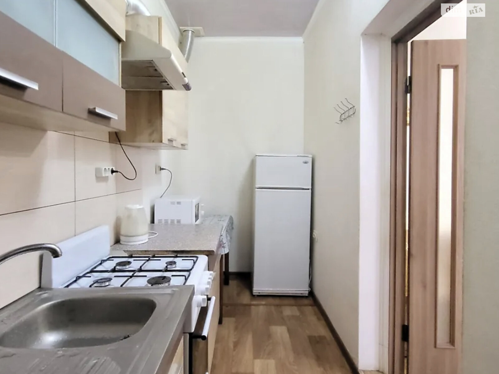 одноэтажная часть дома, 55 кв. м, кирпич. Сдается помесячно в Виннице, в районе Центр фото 1