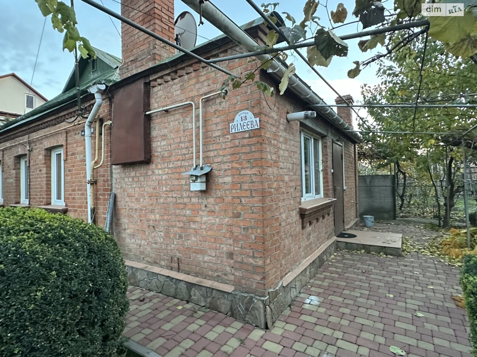 одноповерхова частина будинку, 47 кв. м, цегла. Здається помісячно в Вінниці фото 1 одноповерхова частина будинку, 47 кв. м, цегла. Здається помісячно в Вінниці фото 1