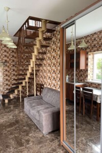 двухэтажная часть дома, 35 кв. м, кирпич. Сдается помесячно в Виннице, в районе Вишенка фото 2 двухэтажная часть дома, 35 кв. м, кирпич. Сдается помесячно в Виннице, в районе Вишенка фото 2