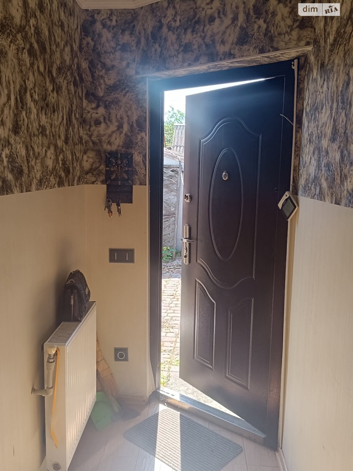 одноповерхова частина будинку, 58 кв. м, кирпич. Здається помісячно в Вінниці, в районі Ближнє замостя фото 1 однопроверхова частина будинку, 58 кв. м, кирпич. Здається помісячно в Вінниці, в районі Ближнє замостя фото 1