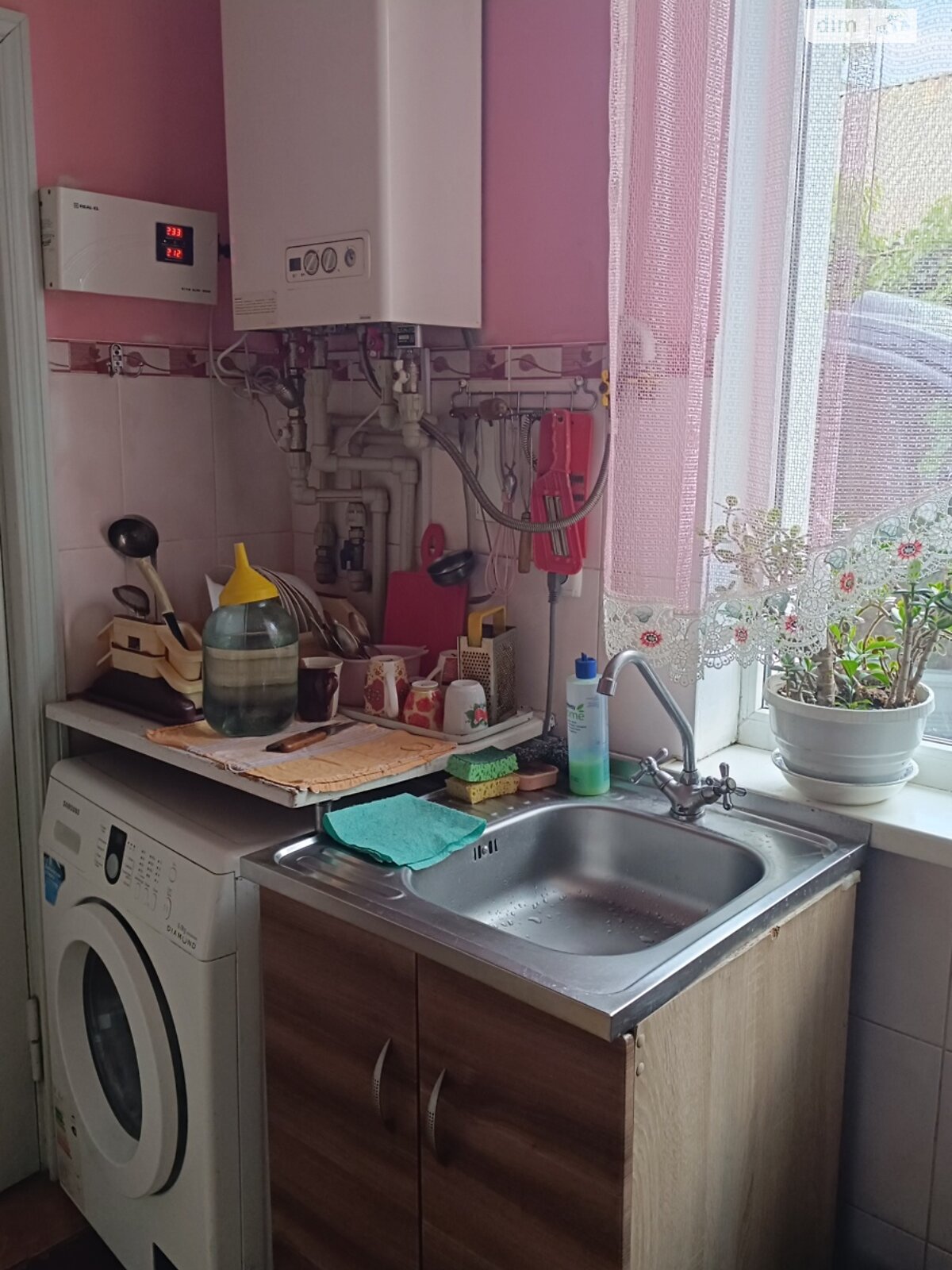 одноэтажная часть дома, 65 кв. м, кирпич. Сдается помесячно в Виннице, в районе Дальнее замостье фото 1 одноэтажная часть дома, 65 кв. м, кирпич. Сдается помесячно в Виннице, в районе Дальнее замостье фото 1