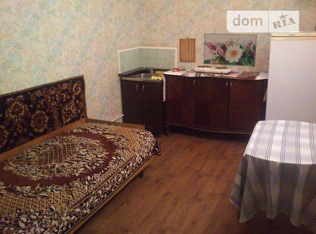 двухэтажная дача, 40 кв. м, кирпич. Сдается помесячно в Киеве, в районе Подольский фото 1 двухэтажная дача, 40 кв. м, кирпич. Сдается помесячно в Киеве, в районе Подольский фото 1