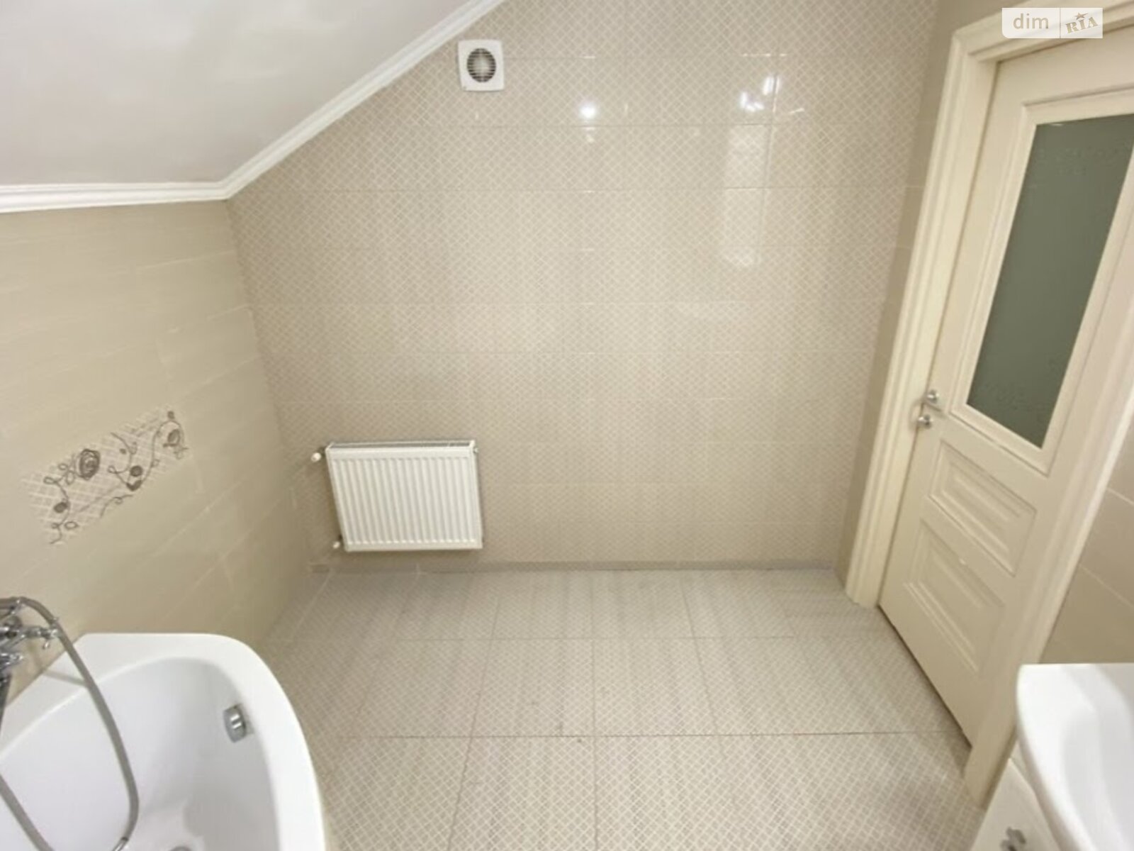 двухэтажный дом, 192 кв. м, кирпич. Сдается помесячно в Агрономичном фото 1