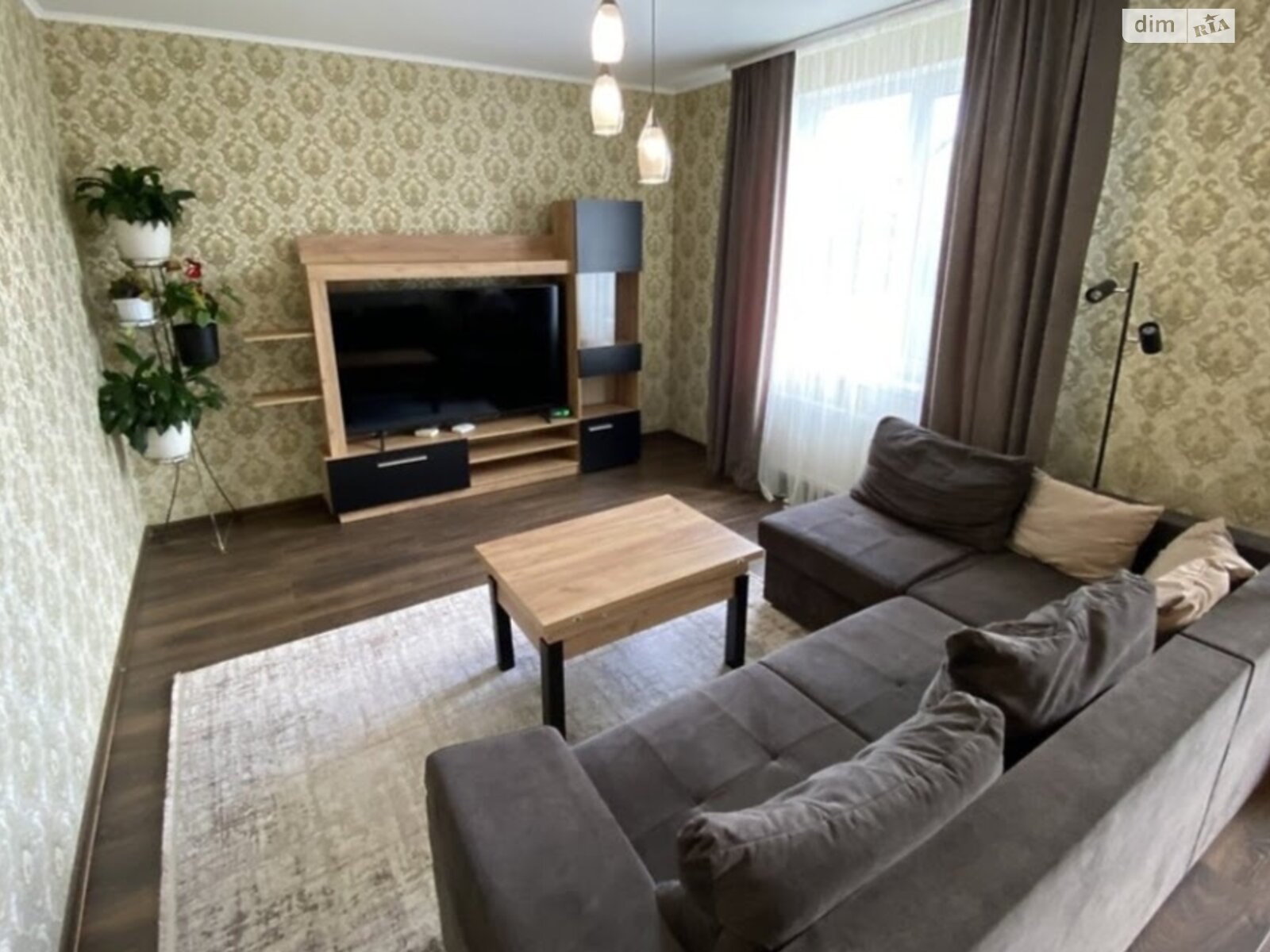 двухэтажный дом, 192 кв. м, кирпич. Сдается помесячно в Агрономичном фото 1