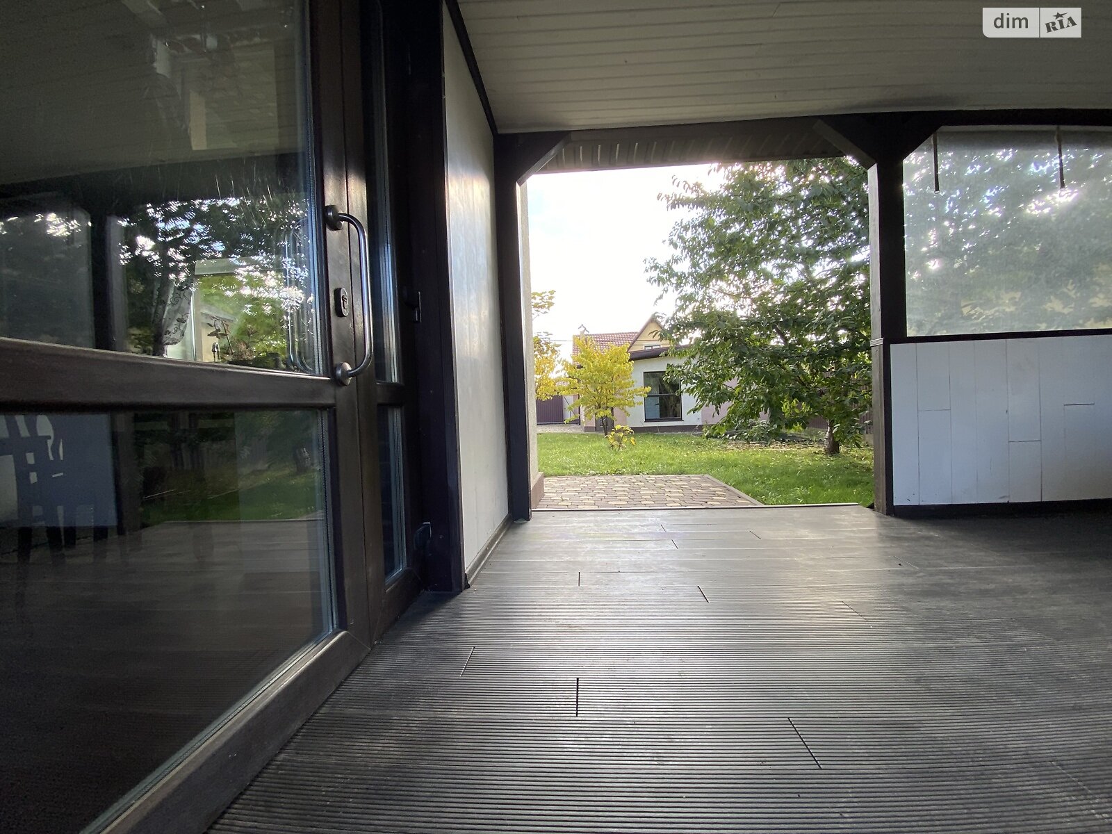 двоповерховий будинок з верандою, 245 кв. м, цегла. Здається помісячно в Агрономічному фото 1 двоповерховий будинок з верандою, 245 кв. м, цегла. Здається помісячно в Агрономічному фото 1