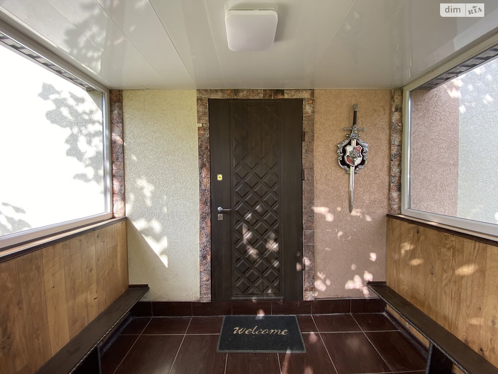 двоповерховий будинок з верандою, 245 кв. м, цегла. Здається помісячно в Агрономічному фото 1 двоповерховий будинок з верандою, 245 кв. м, цегла. Здається помісячно в Агрономічному фото 1