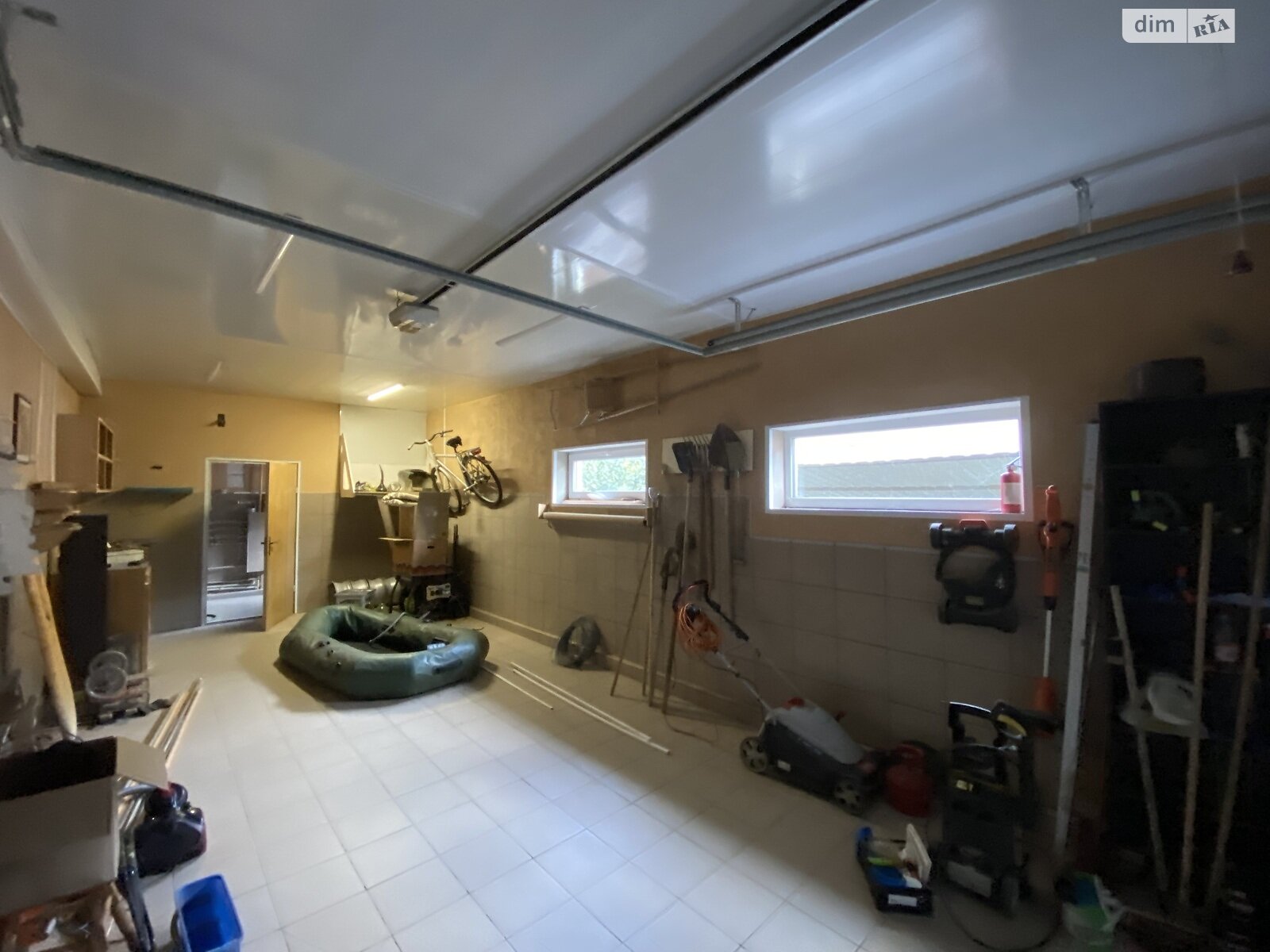 двоповерховий будинок з верандою, 245 кв. м, цегла. Здається помісячно в Агрономічному фото 1 двоповерховий будинок з верандою, 245 кв. м, цегла. Здається помісячно в Агрономічному фото 1