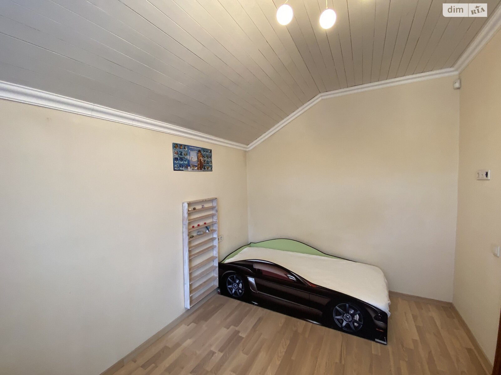 двоповерховий будинок з верандою, 245 кв. м, цегла. Здається помісячно в Агрономічному фото 1 двоповерховий будинок з верандою, 245 кв. м, цегла. Здається помісячно в Агрономічному фото 1