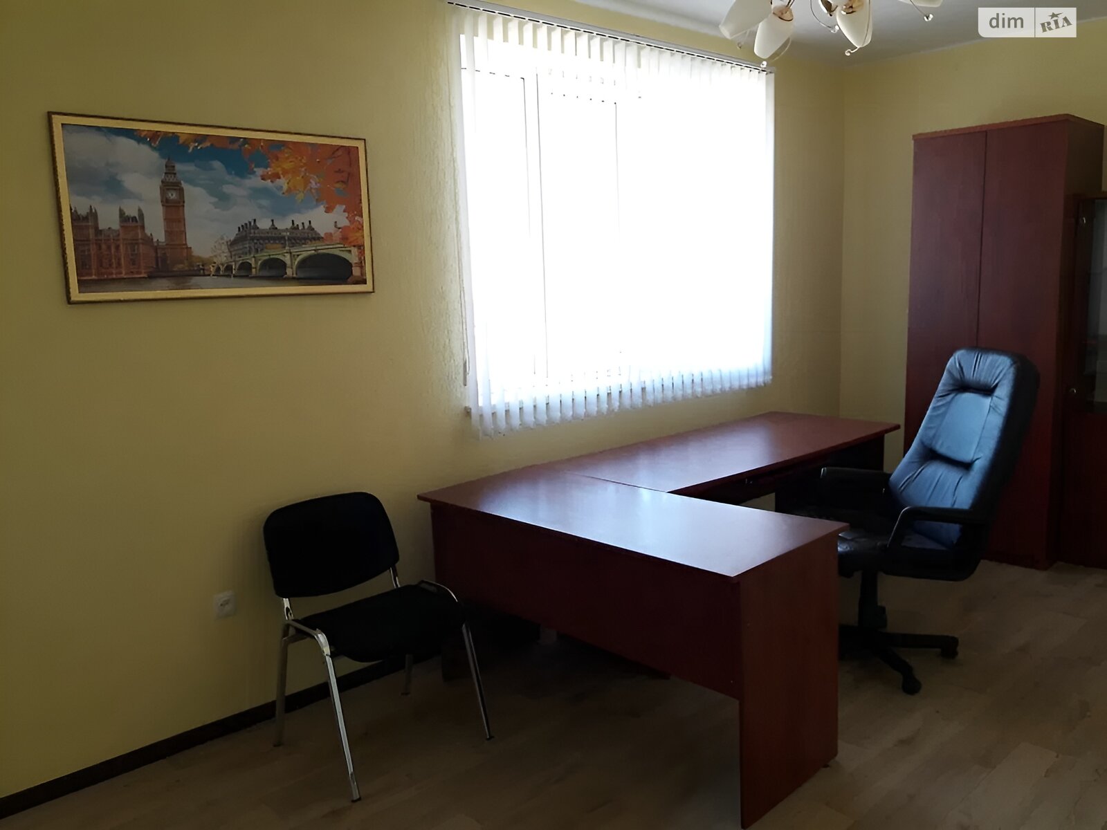 двоповерховий будинок з гаражем, 200 кв. м, цегла. Здається помісячно в Авангарді фото 1 двоповерховий будинок з гаражем, 200 кв. м, цегла. Здається помісячно в Авангарді фото 1