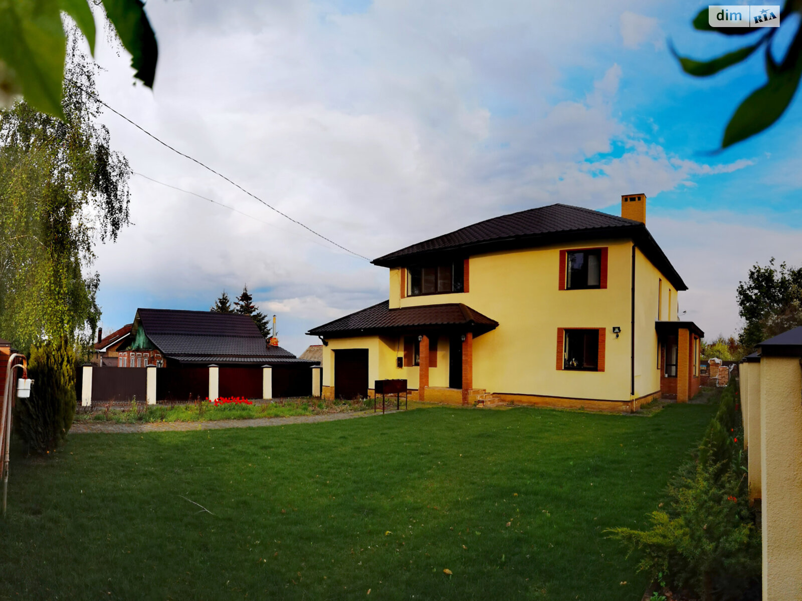 двухэтажный дом, 210 кв. м, кирпич. Сдается помесячно в Бабаях фото 1 двухэтажный дом, 210 кв. м, кирпич. Сдается помесячно в Бабаях фото 1