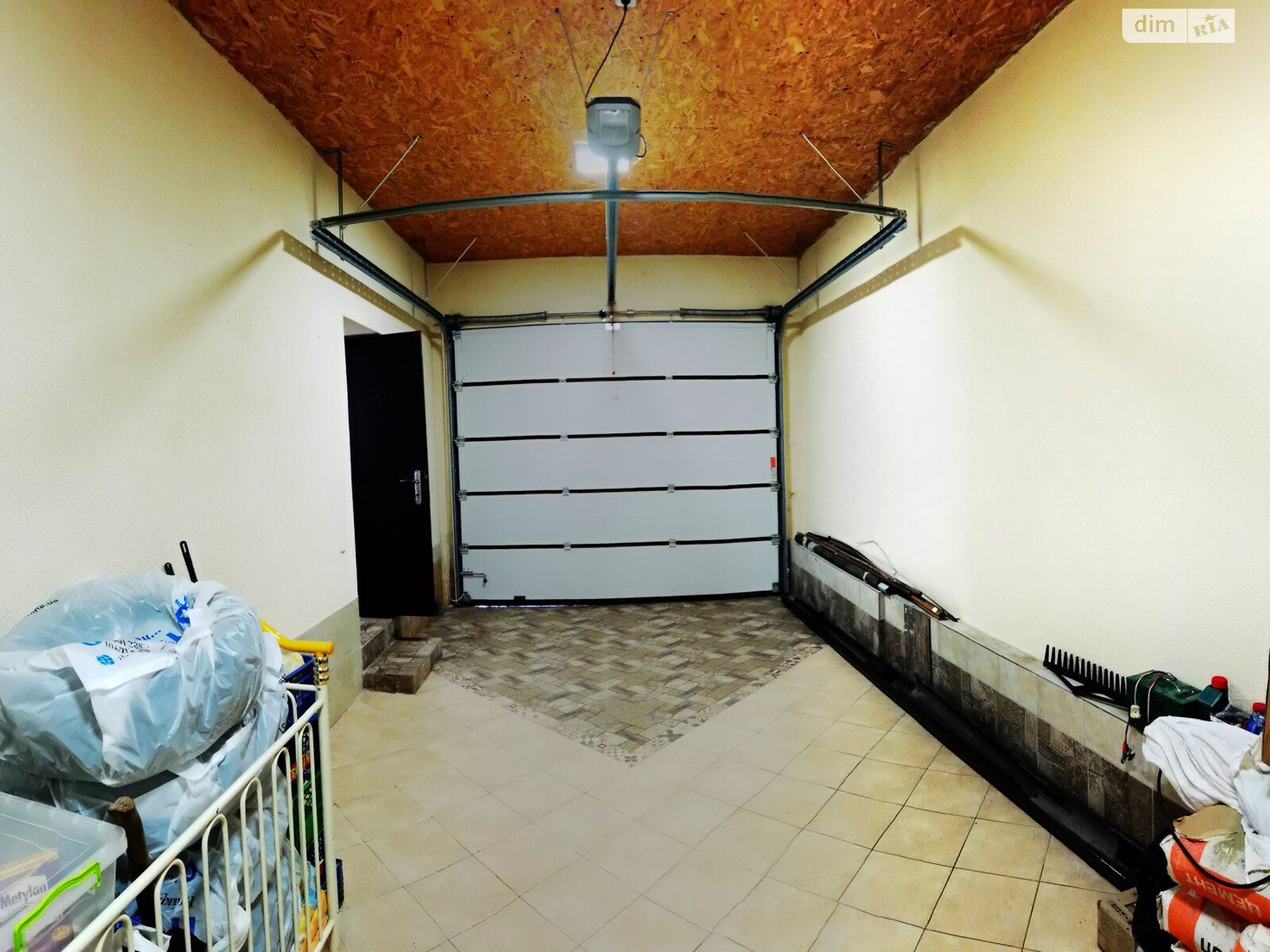 двухэтажный дом, 210 кв. м, кирпич. Сдается помесячно в Бабаях фото 1 двухэтажный дом, 210 кв. м, кирпич. Сдается помесячно в Бабаях фото 1