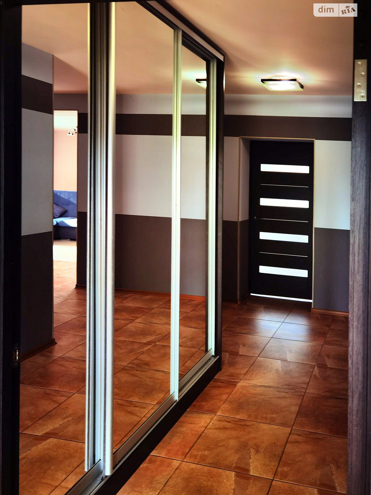 двухэтажный дом, 210 кв. м, кирпич. Сдается помесячно в Бабаях фото 1 двухэтажный дом, 210 кв. м, кирпич. Сдается помесячно в Бабаях фото 1